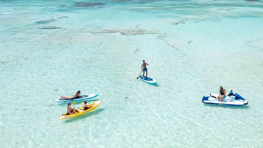 https://v2.lebarthelemyhotel.com/Valeurs Ajoutées Séjour Saint Barthélemy left